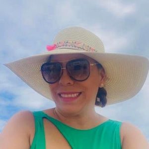 Meet your Posher, Vilmarie